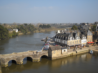 pont st goustan printemps